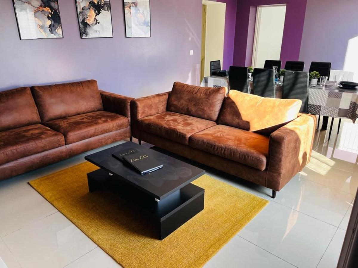 100M2 2 Chambres 8 Personnes - Grand Parking Et Terrasse Privee - Proche Cdg-Parc Expositions-Paris-Asterix-Disney Villepinte  Exteriör bild